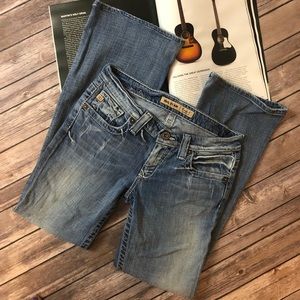 Big Star { Casey K } Low Rise Flare Sz 28 x 27